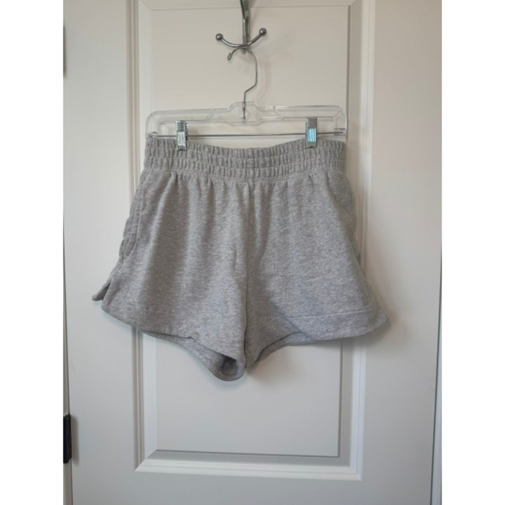 Aerie Women Gray Fleece Lounge Shorts Elastic Waist Pockets Size M